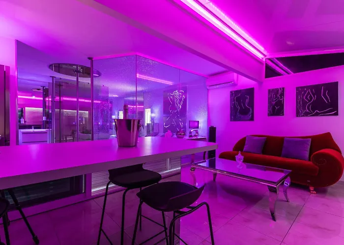 Apartment Village Naturiste R4N - La Villa Shimmer Luxe *