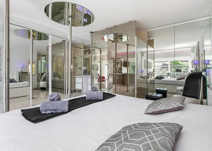 Apartment Village Naturiste R4n - La Shimmer Luxe